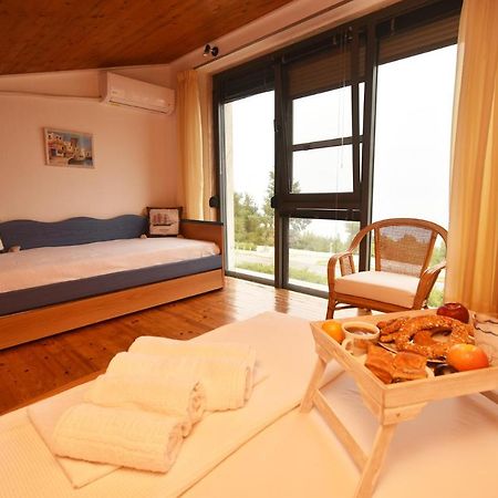 Olia Sea View Shared Pool Villa, Néa Fókaia Exteriér fotografie