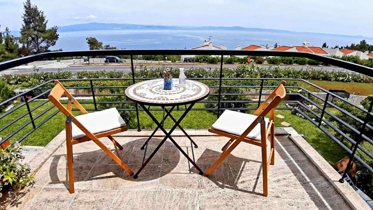 Olia Sea View Shared Pool Villa, Néa Fókaia Exteriér fotografie