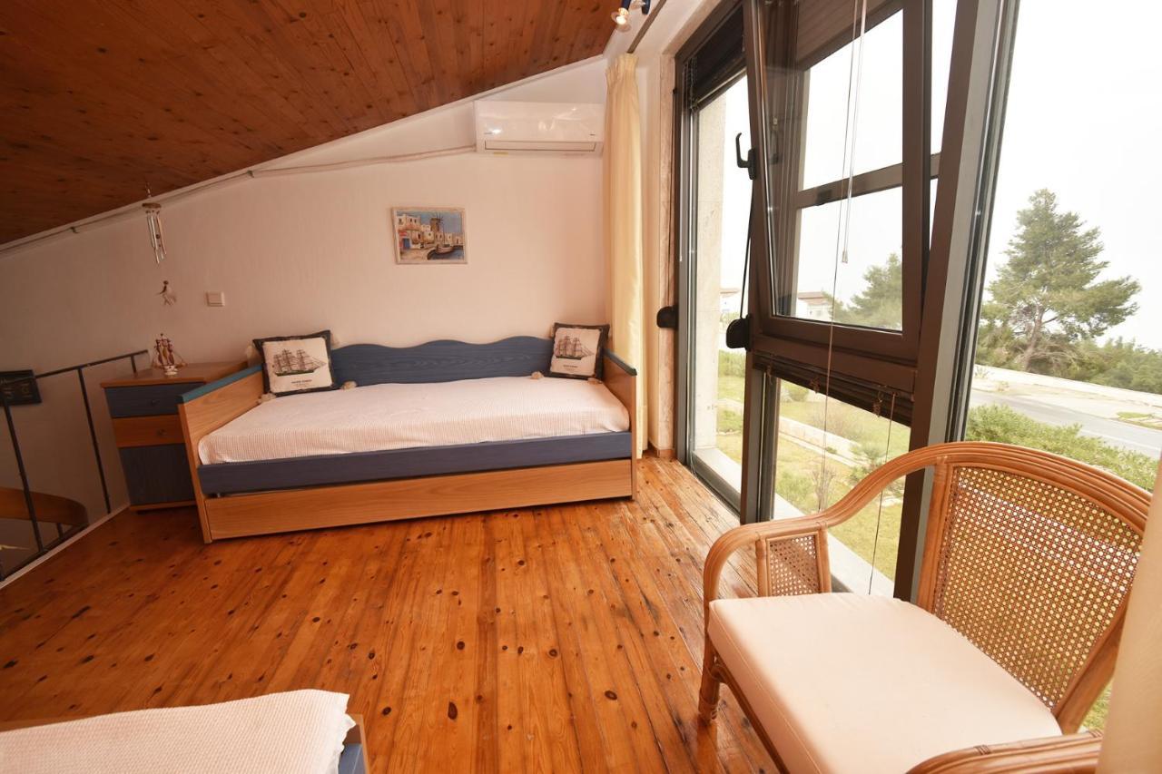 Olia Sea View Shared Pool Villa, Néa Fókaia Exteriér fotografie