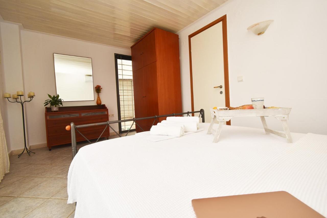 Olia Sea View Shared Pool Villa, Néa Fókaia Exteriér fotografie
