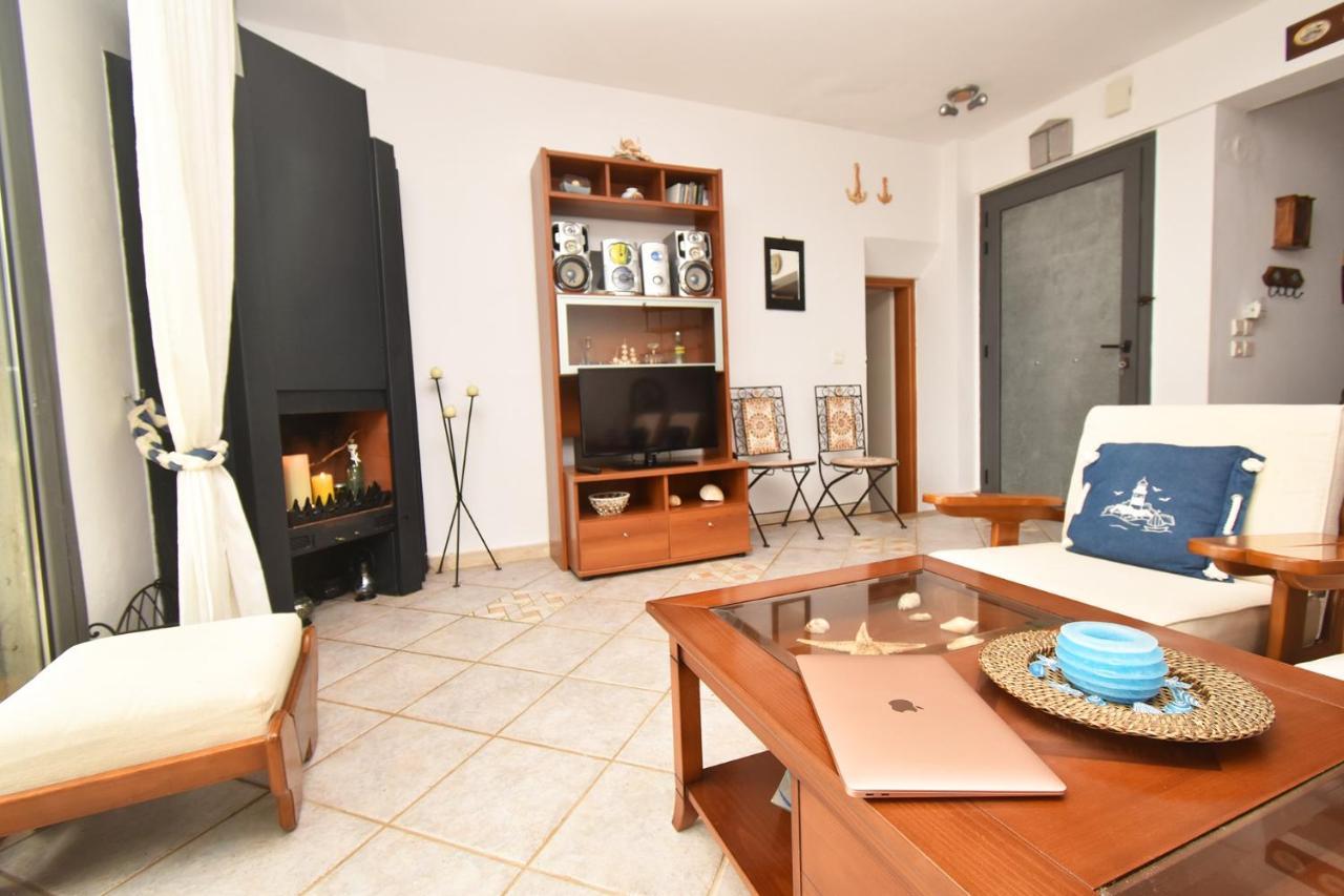 Olia Sea View Shared Pool Villa, Néa Fókaia Exteriér fotografie