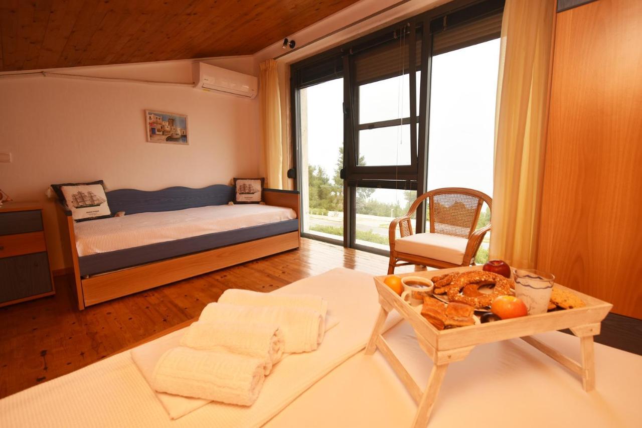 Olia Sea View Shared Pool Villa, Néa Fókaia Exteriér fotografie
