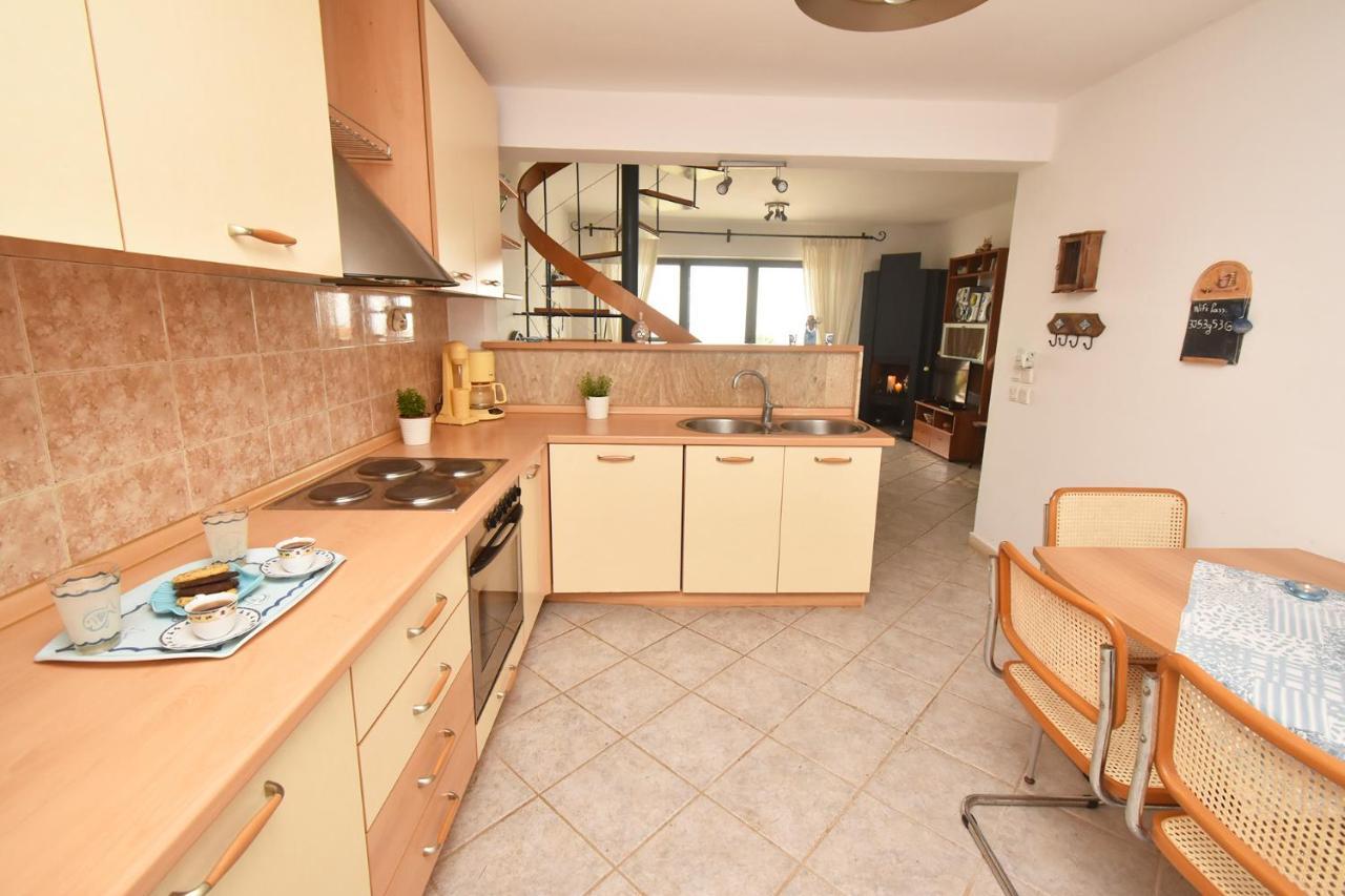 Olia Sea View Shared Pool Villa, Néa Fókaia Exteriér fotografie