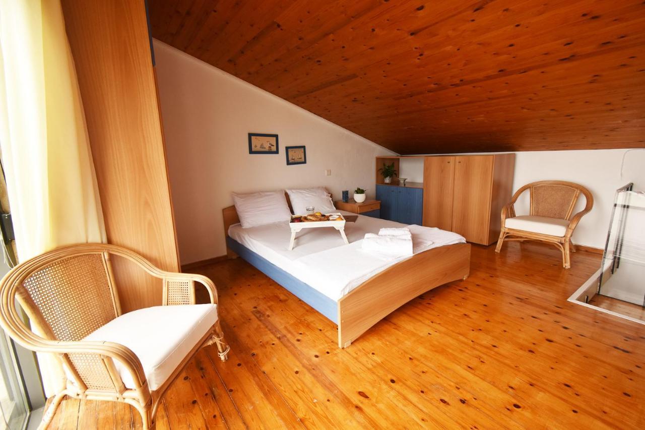 Olia Sea View Shared Pool Villa, Néa Fókaia Exteriér fotografie